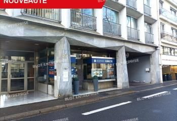 Location local commercial Nantes - Boulevard Guist'hau