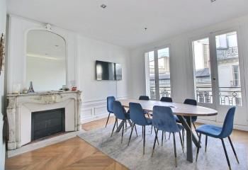 Location bureaux Paris 8 - Proche Champs-Élysées, métro et bus