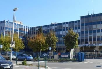 Location bureaux Le Plessis-Belleville - Proche Aéroport Roissy-Charles de Gaulle