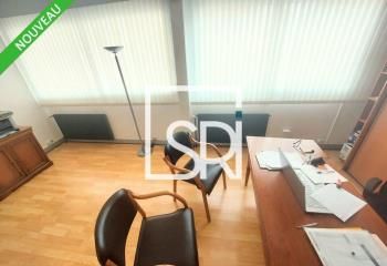 Vente bureaux Clermont-Ferrand - Quartier des Salins, proche tram et bus