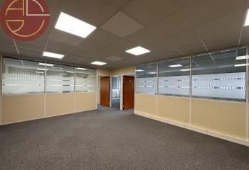 Location bureaux Castelnau-d'Estrétefonds, proche autoroute A62 et zone d'activité Eurocentre