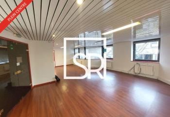 Vente bureaux Chamalières - Proche Clermont-Ferrand, bus et voies vertes