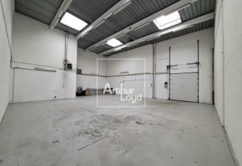 Local d'activité avec quai à louer Champs-sur-Marne - Proche A4 et RER A