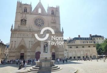 Local commercial à louer Lyon 5ème - Vieux Lyon - Transports