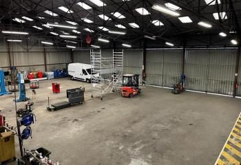 Locaux d'activité à vendre La Ville aux Dames - Proche A10 et A85