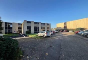 Location bureaux Val-de-Reuil - Proche A13 et parking de 50 places
