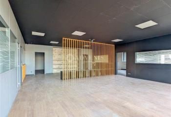 Locaux d'activités à louer Saint-Malo - ZI Sud - Proche gare et aéroport