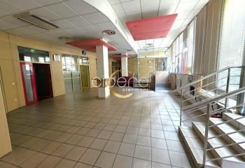 Vente bureaux Clermont-Ferrand centre - Proche transports en commun
