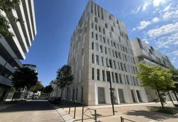 Local commercial à louer Lyon 2 - Confluence - Transports en commun