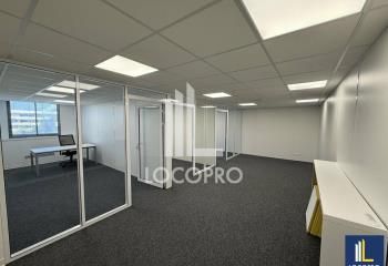 Location bureau Villeneuve-Loubet - Proche RN7, A8, Sophia Antipolis