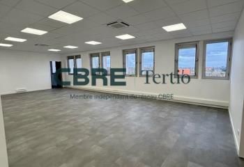 Location bureaux La Ville aux Dames - Proche Gare TGV et A10