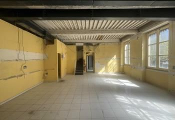 Location bureaux Lyon 4 - Place de la Croix-Rousse, proche bus et métro