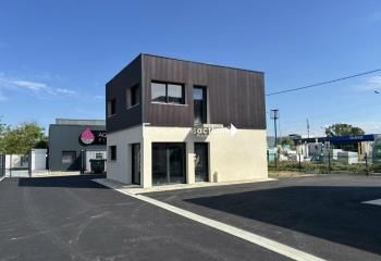 Local commercial à louer Saint-Alban - Route de Paris