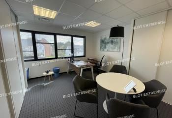 Location bureaux Saint-Grégoire - Proximité lignes de bus et accès 4 voies