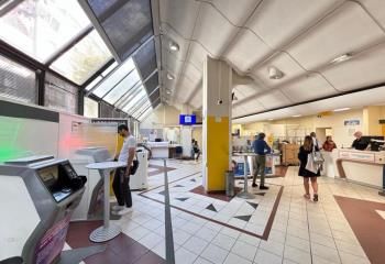 Local commercial à louer Paris 17ème - Porte Champerret/Porte Maillot