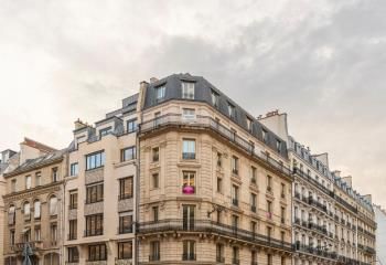 Location bureaux Paris 9 - Proche Notre-Dame de Lorette et Gare Saint-Lazare