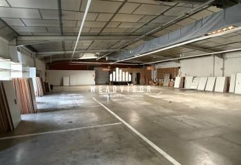 Local commercial à louer Saint-Cyr-sur-Loire - Axe à forte circulation