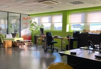 Location bureaux Orléans - Proche Tram B, bus et commerces