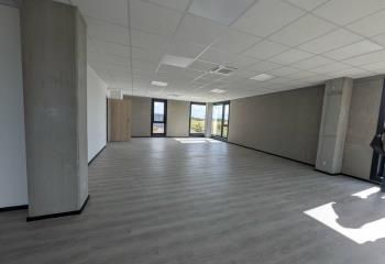 Location bureaux Saint-Martin-du-Vivier - Immeuble neuf, proche transports