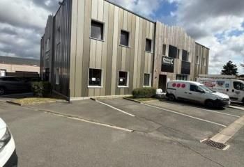 Bureaux à louer Villeneuve-d'Ascq - Proche métro et parking