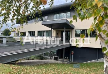 Vente bureaux Saint-Contest - Immeuble tertiaire avec parking