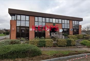 Location bureaux Labège - Proche commerces, cinéma et métro