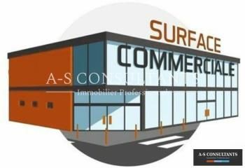 Local commercial à vendre La Côte-Saint-André - Zone commerciale