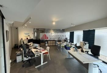 Location bureau Caissargues - Proche Trambus et Nîmes
