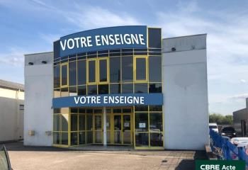 Local commercial à louer Essey-lès-Nancy - ZAC de la Porte Verte