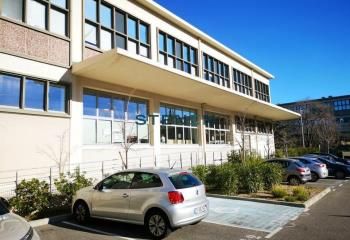Location bureaux Marseille 11 - Vallée Verte, proche autoroute et bus