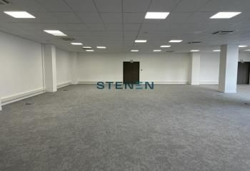 Location bureaux Marseille 11 - Proche bus et autoroute