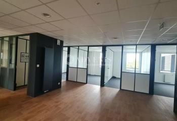 Location bureau - 304 m²