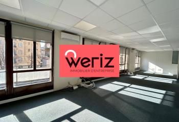 Location bureaux Marseille 6 - Au pied du tramway et métro Castellane