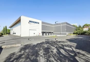 Location local d'activité Romainville - Proximité Porte de Pantin et transports