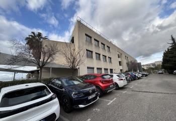 Location bureau Marseille 16 - Proche autoroute A55 et transports