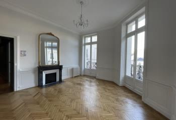 Location bureaux Nantes - Vue cathédrale - Centre-ville