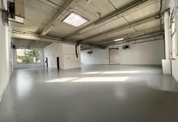 Location entrepôt La Verrière - Proche N10 et Transilien