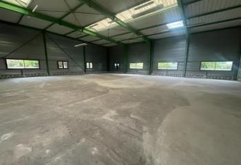 Local d'activités à vendre Combs-la-Ville - Proche N104 et RER D