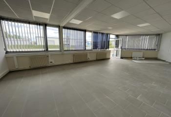 Location bureau Pont-Audemer - Proche A13 et environnement verdoyant