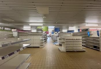 Local commercial à louer Guise - Zone Intermarché
