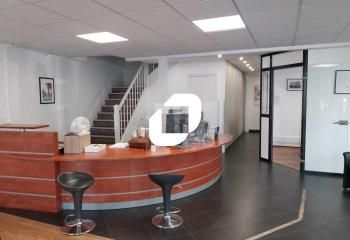 Local commercial à louer Nantes - Angle de rue