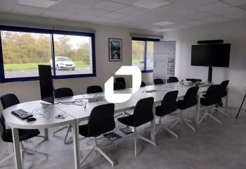 Location bureaux Treillières - Proche bus, tram et autoroute