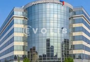 Location bureaux Poissy - Proche gare et bus