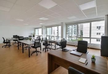 Location bureaux Paris 15 - Métro Bir-Hakeim et RER Champ de Mars