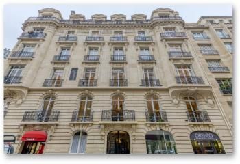 Location bureaux Paris 8 - Proche Saint-Augustin, métro et gare Saint-Lazare