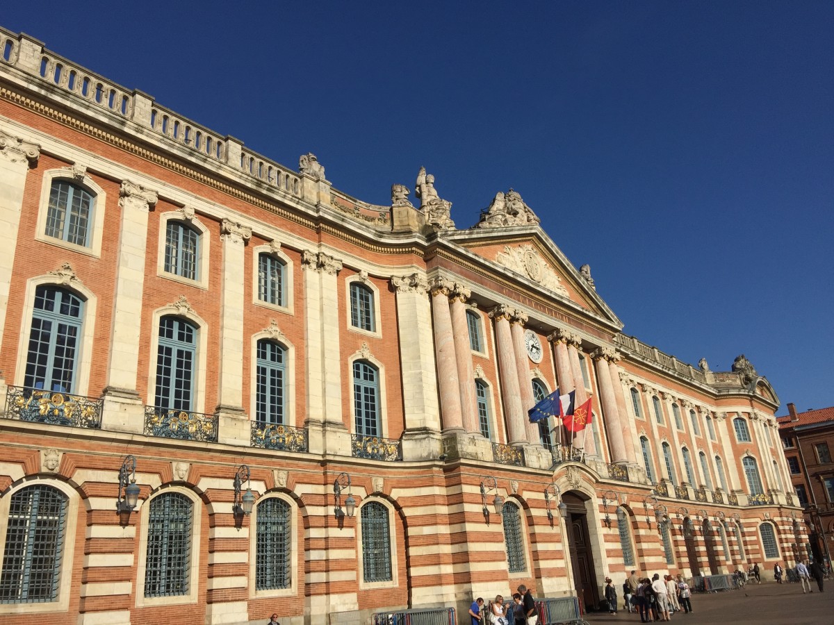 location bureaux Toulouse Place du Capitole Geolocaux