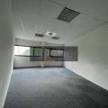 Location de bureau de 896 m² à Mérignac - 33700 photo - 8