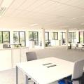 Location de bureau de 2 530 m² à Montigny-le-Bretonneux - 78180 photo - 3