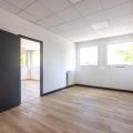 Location de bureau de 290 m² à Vaux-le-Pénil - 77000 photo - 7