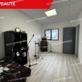 Location d'entrepôt de 352 m² à Château-Thébaud - 44690 photo - 4